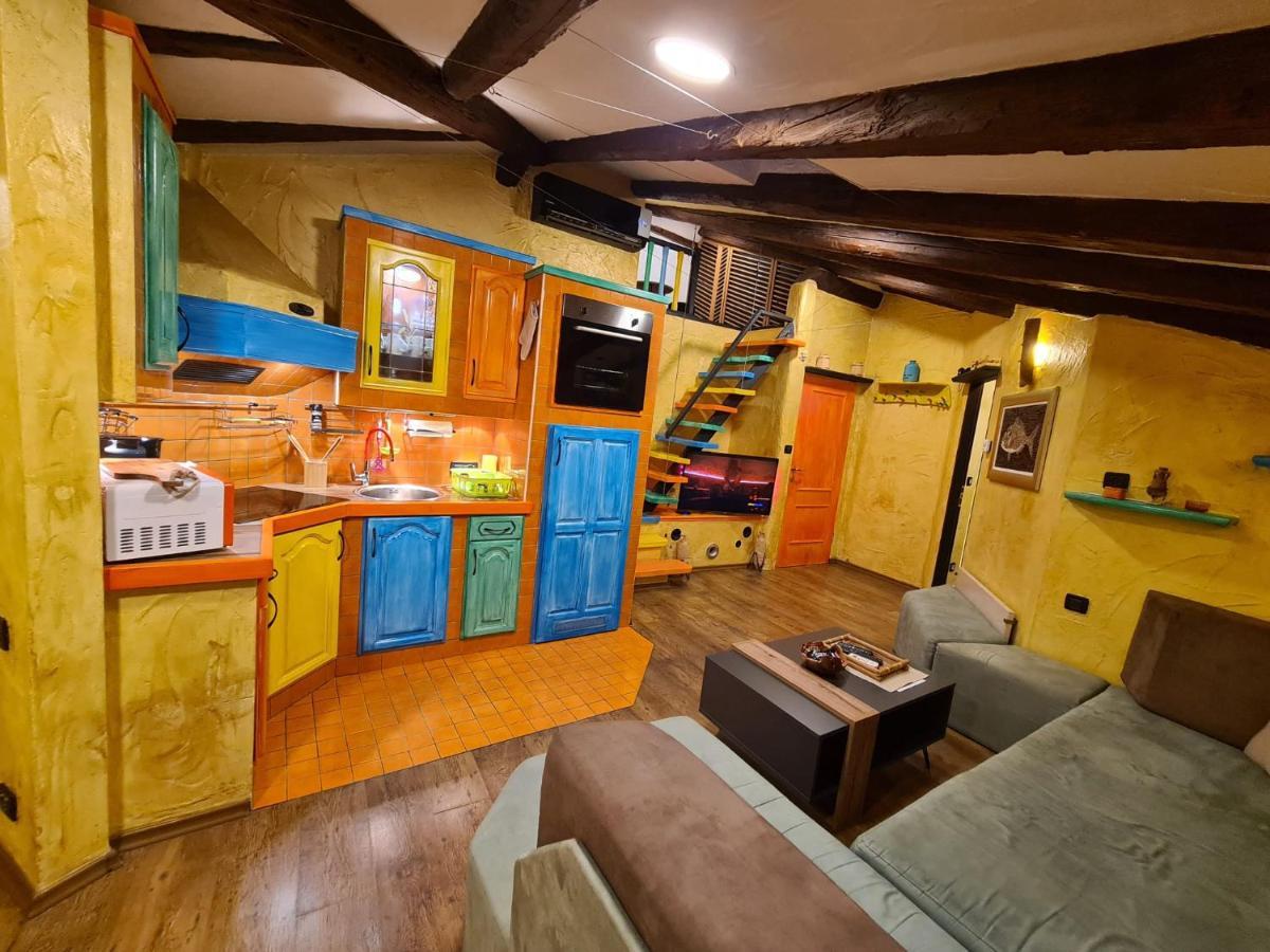 Sky With Sky View Apartment โปเรช ภายนอก รูปภาพ
